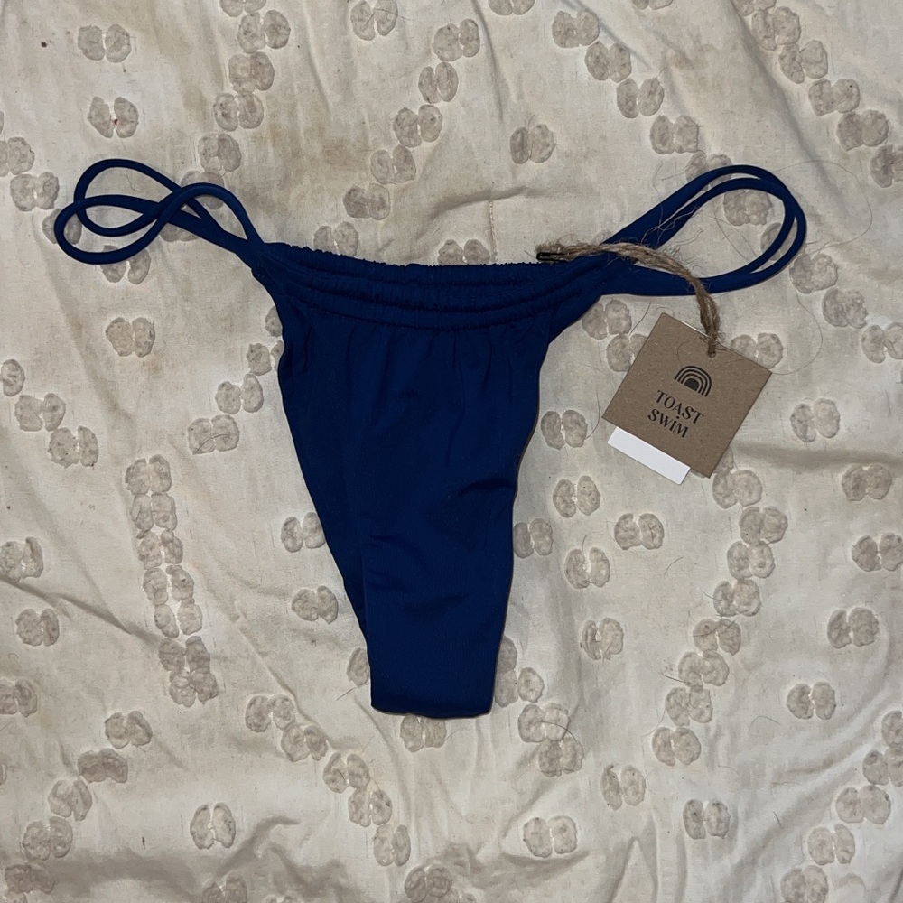 Toast Swim bottoms in Abyss